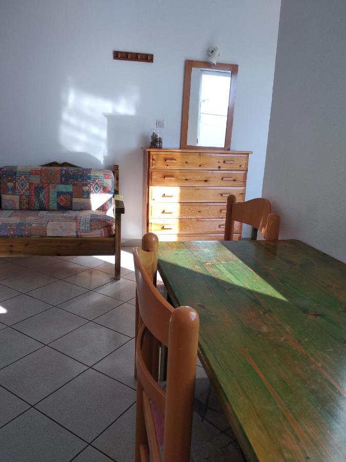 Ton Mari Apartments Палиохора Екстериор снимка