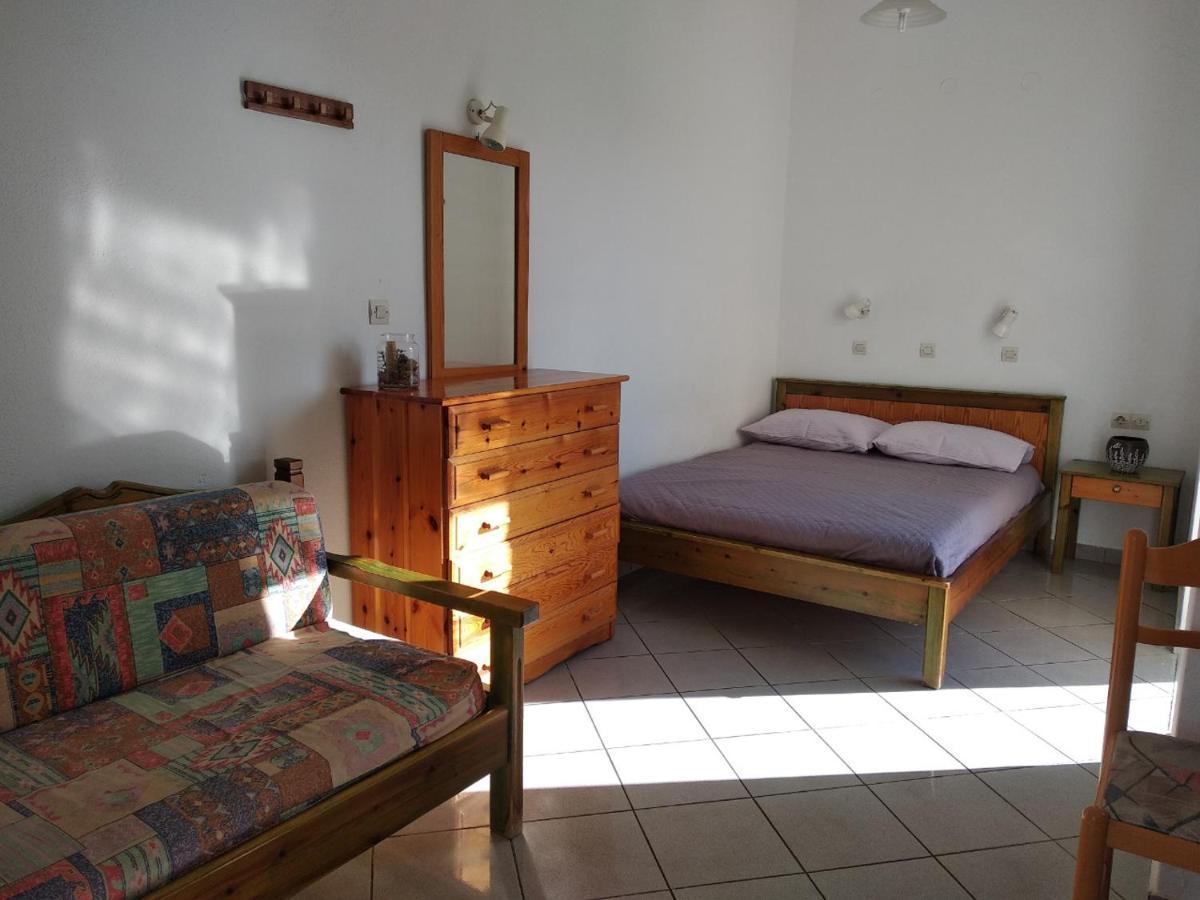 Ton Mari Apartments Палиохора Екстериор снимка